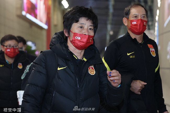 影片讲述华人金牌女律师陈智琪(张小斐 饰)在女儿被绑架后，接到神秘电话要求她在五天之内为一位死刑犯做无罪辩护，否则撕票！被逼无奈下陈智琪联手警察金志雄(李鸿其 饰)展开调查，在搜寻线索的过程中，她为死刑犯辩护的行为受到了死者家属林淑娥(惠英红饰)的质疑